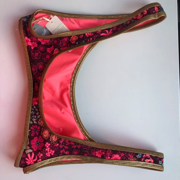 AERIE 2 piece floral and metallic swim - Picture 7 of 8